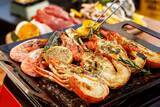 「【夏季限定営業開始】 姫路駅前の最上階テラスビアガーデンで、手ぶらBBQ＆飲み放題が3,500円～!!」の画像1