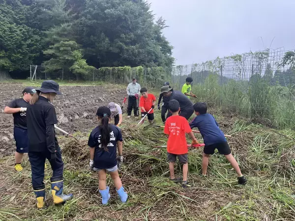 「サンエス石膏の地域貢献活動が加速 ― 関連会社Attipect主催「田んぼラグビー」は100名超が熱狂しNHKで放送されました。」の画像