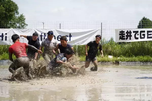 「サンエス石膏の地域貢献活動が加速 ― 関連会社Attipect主催「田んぼラグビー」は100名超が熱狂しNHKで放送されました。」の画像