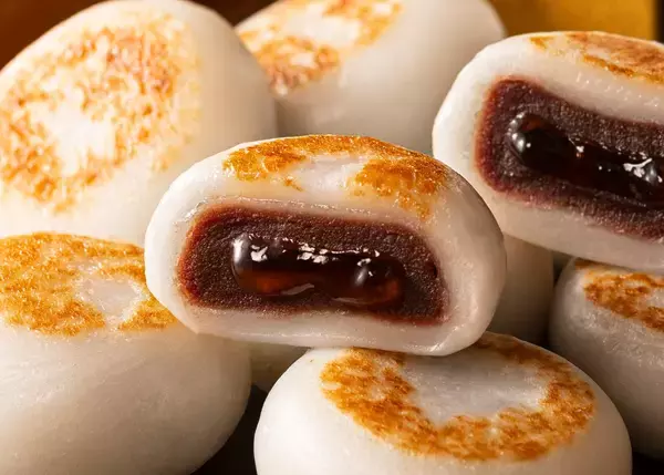 「新米のおいしさを味わう！千葉県産「ふさおとめ」2025年産新米を使用した和菓子「初穂餅(はつほもち)」2種類が期間限定販売」の画像