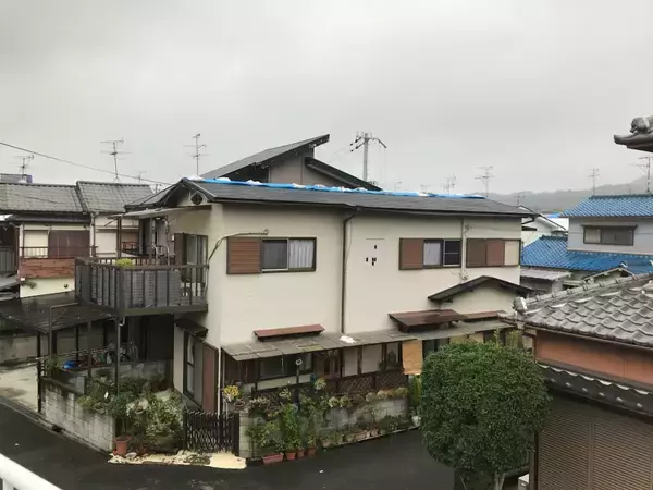 「相次ぐ地震に便乗、被災地を狙う瓦屋根修理の悪質訪問勧誘に注意　一般社団法人全日本瓦工事業連盟が提言を発表」の画像