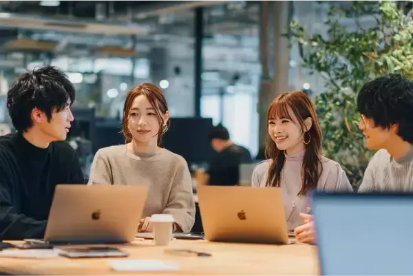 「AI未経験から業務活用へ　2時間完結の実践型生成AI研修開始」の画像