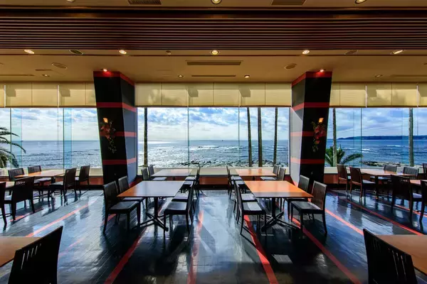 「近場で楽しむ“大人の海辺リゾート” 初夏限定・海鮮網焼き食べ放題付き宿泊プランが宿泊開始（7月10日まで）」の画像
