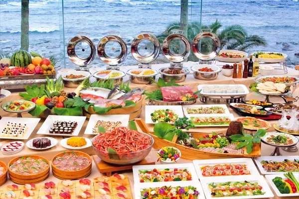 「近場で楽しむ“大人の海辺リゾート” 初夏限定・海鮮網焼き食べ放題付き宿泊プランが宿泊開始（7月10日まで）」の画像