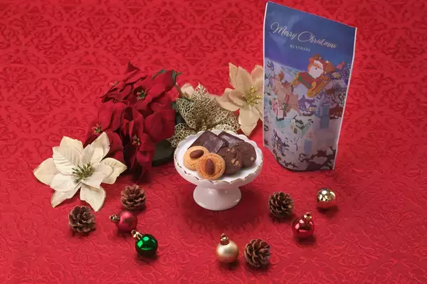 「「シック＆エレガンス」をコンセプトとする洋菓子メーカーロイスダールがお届けするクリスマス2025「夜空をかけるサンタ」デザインの心温まる冬の焼菓子ギフトを販売」の画像