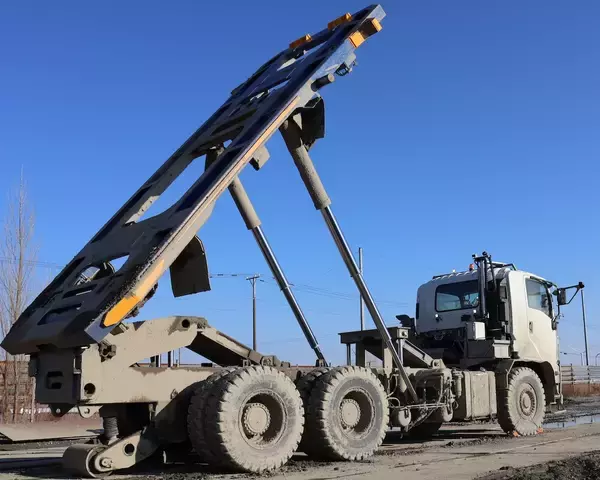 「アリソン4440が　株式会社NICHIJO製50トン積み構内用ダンプトラックに初搭載　2026年初頭に初号機がエンドユーザーに納車予定」の画像