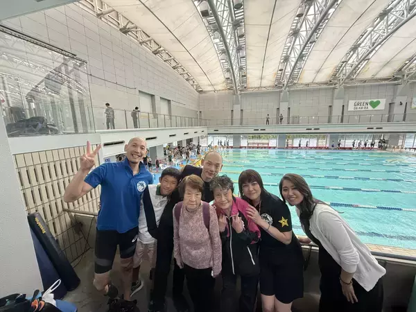 「泳ぐ喜びを再び　97歳の挑戦が教えてくれるあきらめない力～「やりたい」を支える地域の力。デイサービスが後押し～」の画像