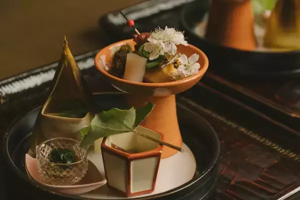 「【もう一つの京都 雨情草庵】芽吹きの気配に包まれる季節、静謐の庵の「のたり旅」　ー京都府　夕日ヶ浦温泉ー」の画像