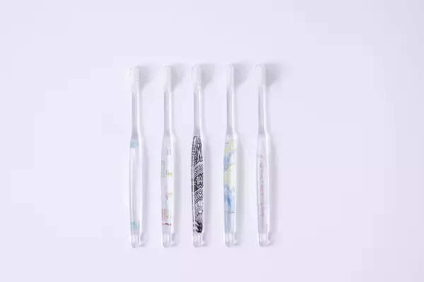 「Peace Cafe Hawaiiと「奇跡の歯ブラシ」がコラボレーション！5種類のハワイ限定デザインを発売」の画像