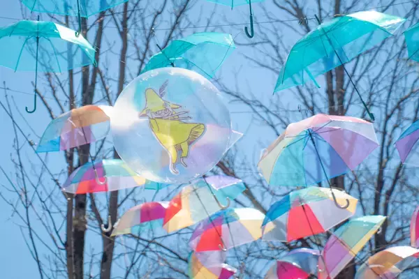 「「ムーミン谷とアンブレラ」2026年4月11日（土）スタート！『ムーミン谷の彗星』をテーマにしたアンブレラスカイとライトアップ開催！今しか手に入らないグッズや期間限定メニューが盛りだくさん！」の画像