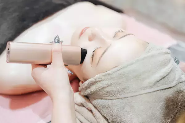 大阪・福島の『脱毛専門サロンcaratful(カラフル)』がNEW脱毛導入でリニューアル