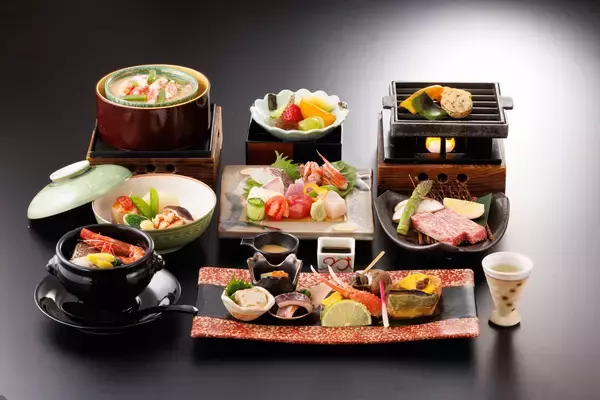 「【美酒を味わい尽くす】鳥取・皆生温泉の宿が「地酒飲み比べプラン」販売　料理と地酒のペアリング体験｜2026年6月より」の画像