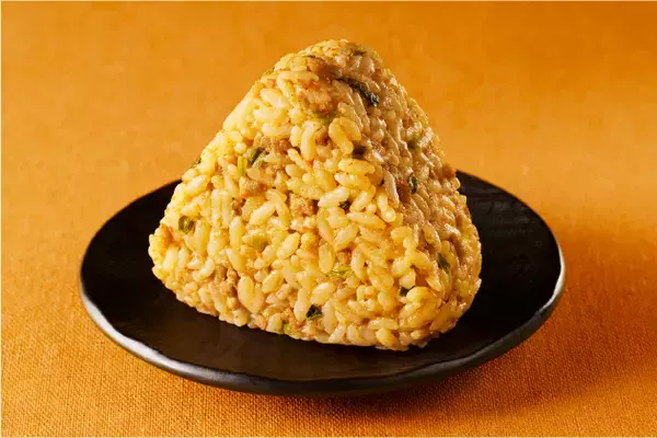 「ご当地うまいもん祭　北海道『からあげクン 中国料理布袋監修　ザンギのたれ味』や『プレミアムロールケーキ　北海道産赤肉メロン』など計9品を8月18日（火）より発売！」の画像
