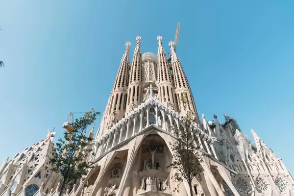 「旅行アプリ『NEWT（ニュート）』、 サービス開始以来初！添乗員同行ヨーロッパ満喫ツアーの販売開始」の画像