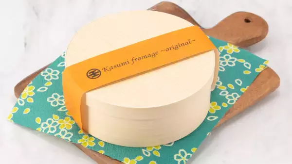 「養鶏場を持つ玉子焼きメーカーが挑む、 新ブランド『霞縁（かすみえん）』の三層チーズケーキが １月１５日（木）Makuakeにて先行販売」の画像