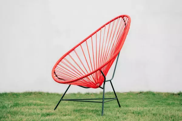 「オーダーメイド・チェアブランド「COMOSOY」の沖縄ショールーム開店記念限定チェア「Virgin Code」発表」の画像