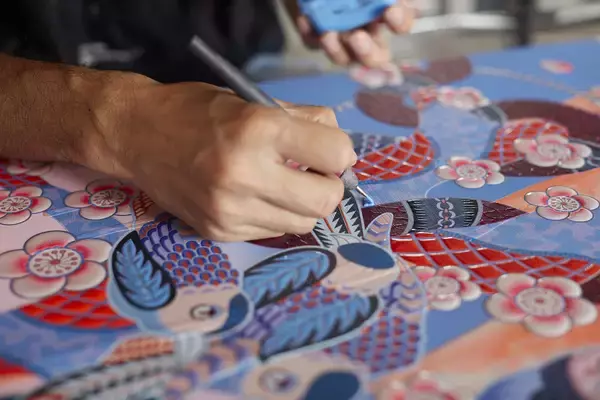 「「静寂を染める色彩」仙石原古今、京森康平が全館を彩る宿泊者限定アートイベント開催」の画像