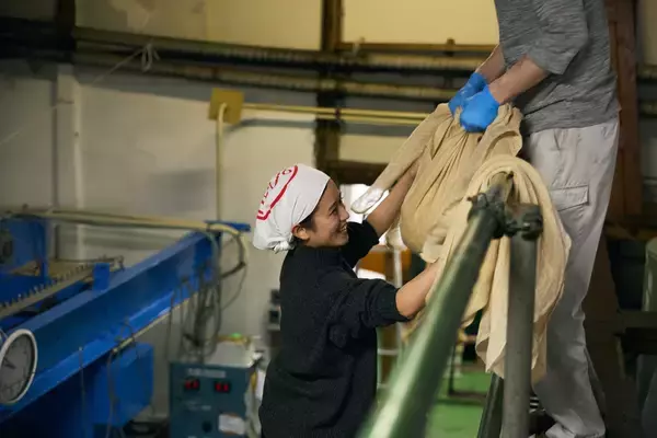 「製造量、3年で約4倍。糀のリキュール “Me” 2026年仕込みに、世界大会優勝バーテンダーら23名が参集。」の画像