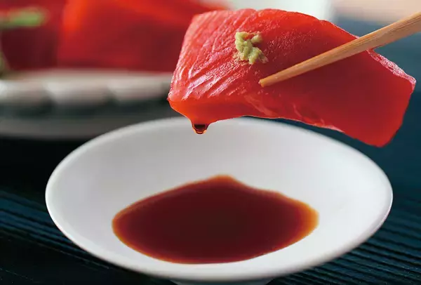 「煮物が変わる、九州仕込みのやさしい醤油「あまうま九州仕込みしょうゆ」2026年3月1日からエリア限定で新発売」の画像