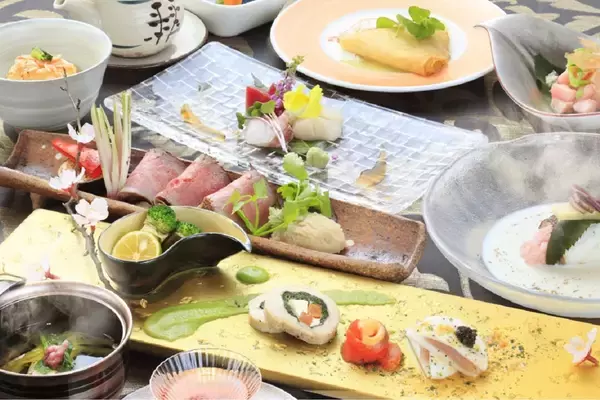 「【10周年記念】熱海のオーベルジュに5大特典付プランが登場　いちおしワインと料理で贅沢なひとときを｜2026年4月24日～」の画像