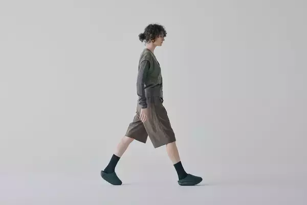 仕事しながら体幹トレーニングができるオフィスシューズ「KAMOLEG 2.0 W」3月上旬より一般販売