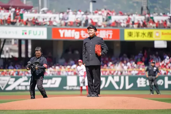 「【テレビ新広島】『新しいカギ』ハナコ・岡部が人生初の始球式」の画像