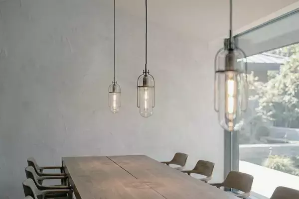 【気品を、縁取る】光そのものを包み込む「器」としての灯り　機能美を追求したペンダントライト“Glabm(グラム)”を2026年2月16日(月)より発売