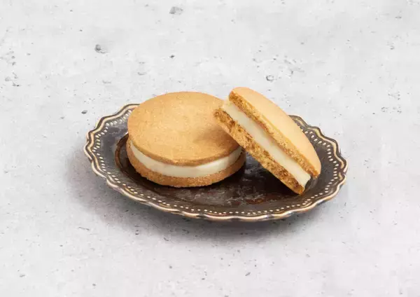 「新定番誕生！ここでしか買えない川越土産！「川越サンドクッキー」新発売　～川越でしか味わえない味を、常温で持ち帰れる一箱に～」の画像