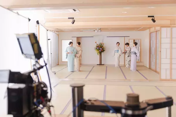 「菅野美穂さん出演、日本和装「無料着付け教室」新CMがオンエア　～開講40周年記念「ブランド編」も同時公開～」の画像