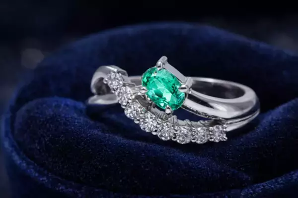 「買取専門店おもいお、期間限定「パライバトルマリン買取金額最大20％UPキャンペーン」を開始 国際価格上昇を受け、専門鑑定士による査定体制を強化」の画像