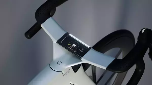 「自転車の安全性を「予測」する時代へ ―― キャニオンが革新的プロトタイプ「Canyon Predict」を発表」の画像