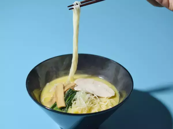 「【ヒルトン東京ベイ】illyコーヒーの香り、カスタムサンド、そしてこだわりのラーメン。旅のあらゆるシーンをわくわくで満たすカフェ「bean by the bay」3/18オープン」の画像