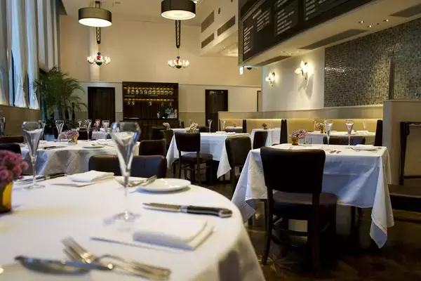 「ジョニー・デップ来日時のプライベートディナーの味を再現！六本木「BLT STEAK ROPPONGI」にて4月15日～6月30日に「Hollywood Star Private Course」を期間限定で販売」の画像