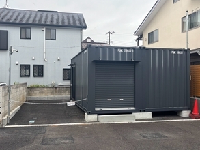 電気設備と専用駐車スペース付きトランクルーム【パワーストレージ東村山市久米川町4丁目】が東村山市久米川町にOPEN‼