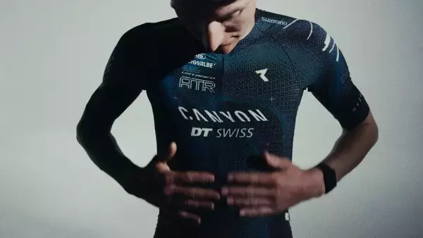 「キャニオン×DTスイス、新オフロードレーシングチーム「All-Terrain Racing」を発足」の画像