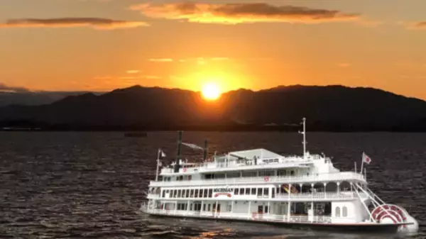 新年の幕開けを日本一のびわ湖で迎える ミシガン初日の出クルーズ