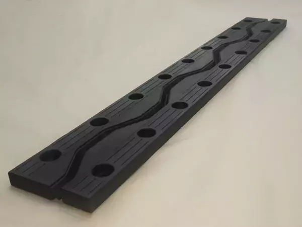 市場対応力を発揮。名古屋高速向け専用ジョイント『NCS-40』の施工を完了