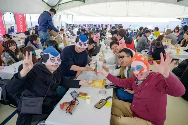 「高知の宴会文化を未来へ。土佐の「おきゃく」がクラウドファンディングに挑戦」の画像