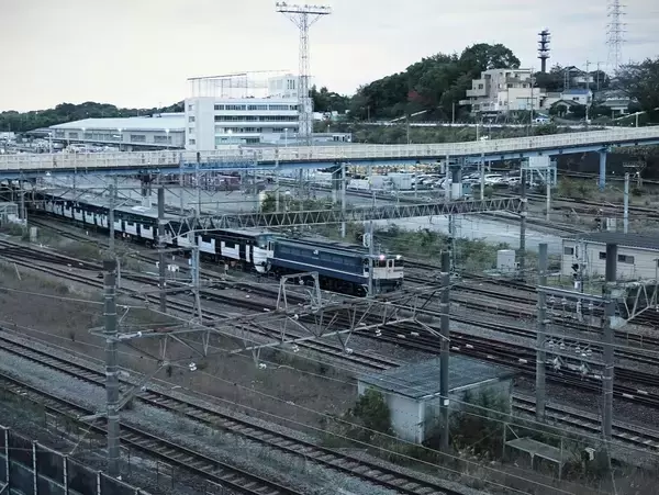 新型車両「13000系」が相鉄線内に到着【相模鉄道】