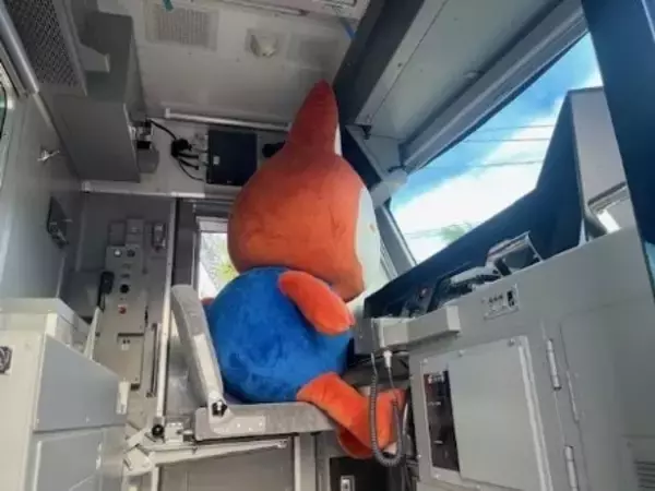 「新型車両「13000系」が相鉄線内に到着【相模鉄道】」の画像