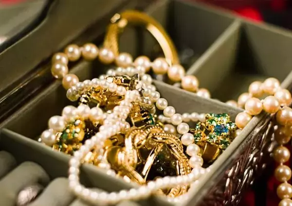 「【国内金価格、史上初24,800円台を突破】ベネズエラ情勢・円安による貴金属高騰を受け、銀座・買取専門店おもいおが「金・銀・プラチナ」の査定体制を緊急強化」の画像