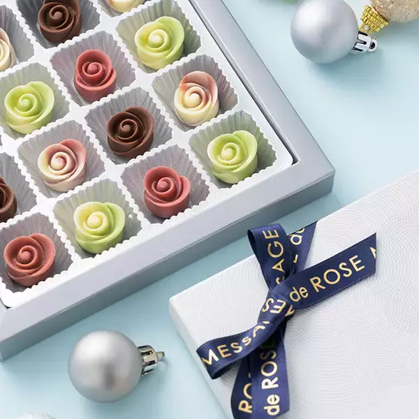 「ホリデーシーズンに夢と輝きを添える新商品ラインナップ　「Hiver series-イヴェール　シリーズ-」　薔薇のチョコレートブランド メサージュ・ド・ローズより発売」の画像