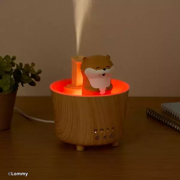 「『可愛い嘘のカワウソ』が温泉でゆっくりのんびり♪年中使えるルームライト加湿器が登場！1台で3通りの使い方、加湿・ライト・両方使用も可能」の画像