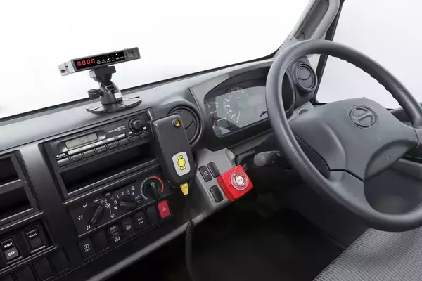 東海電子、アルコール・インターロック累計出荷実績3500台を突破