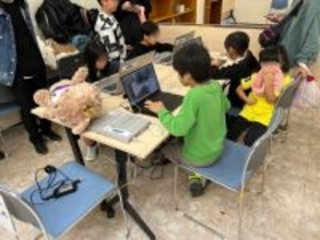 情報技術で地域交流に貢献　情報研究会が「ライブキッズフェスタ」参加　2025年11月16日（日）流山市東部公民館