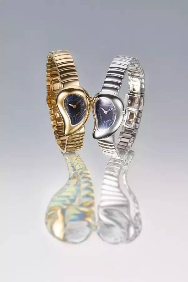 「これは時計なのか、それともブレスレットなのか。 D1 MILANO新作『DROP』 / 滴るような有機的フォルム、10月31日(金)発売」の画像