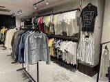 「物価高騰時代に「おしゃれを贅沢品にしない」半年で30加盟の無人洋服屋『RELOOP STORE』」の画像3