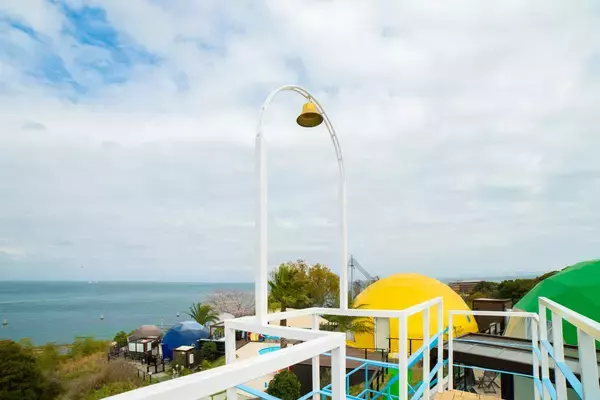 「淡路島の"海の見える丘"に展望台が誕生オーシャンビュー×通年イルミネーション×バーベキューグランピングリゾートAwajiで、新しい景色と過ごし方を」の画像