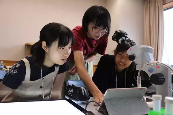 「第22回 女子中高生の理工系進路選択を後押しするイベント「女子中高生夏の学校2026」8/8(土)～8/10(月)開催　参加者募集を開始」の画像