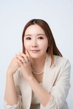 R Dresser、「R Dresser写真館」を新規オープン―イメージコンサルティング視点で“自分史上最高の一枚”を提供―